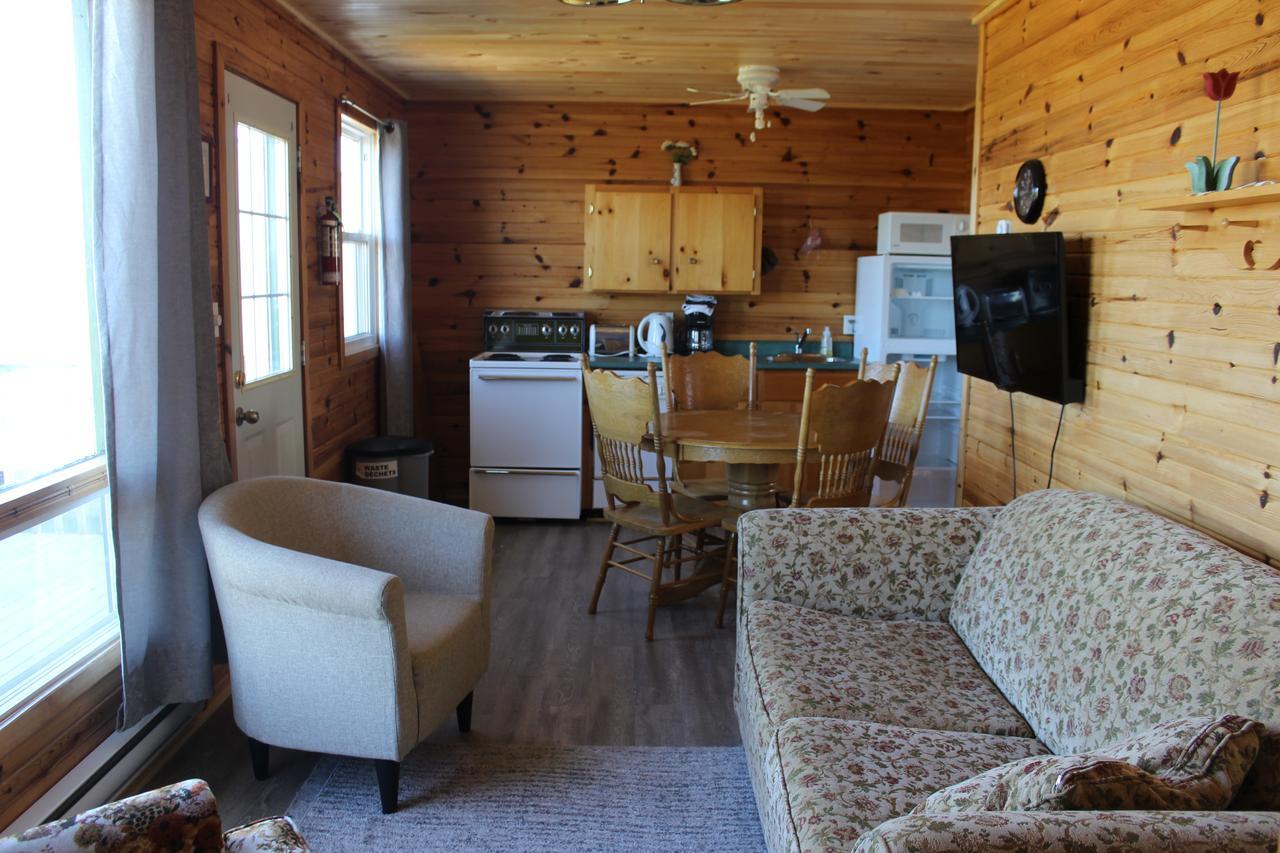 Chalets Grand Pre Cottages 노스 러스티코 외부 사진